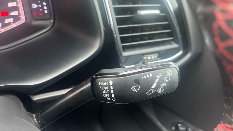 SEAT Leon 1.5 TSI EVO 150 FR Black Edition [EZ] 5dr Petrol Hatchback